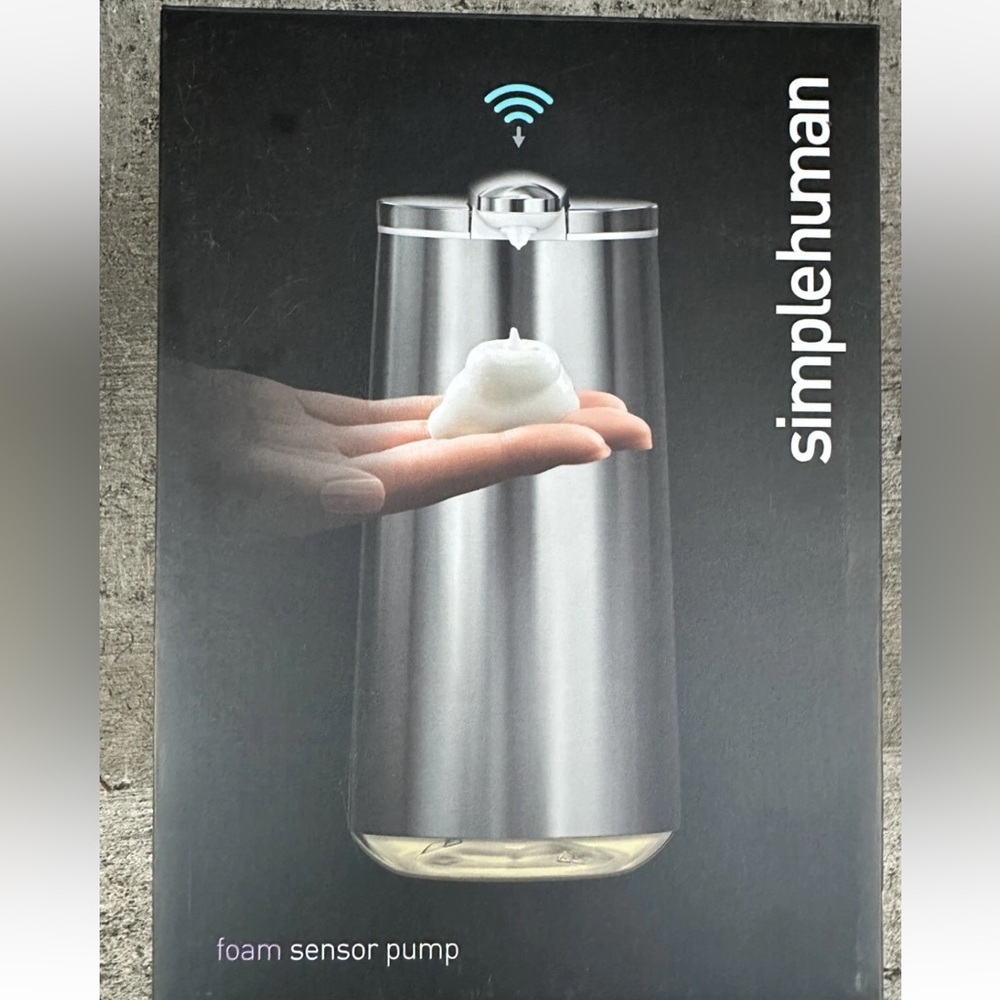 Simplehuman Stainless Steel Rechargeable Soap Dispenser *NEW NIB